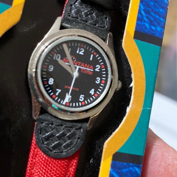 COWGIRLS RULE MONTANA TIME YOUTH WATCH - Picture 4 of 8